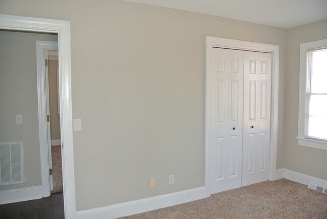 Building Photo - 1165 First Street Extension