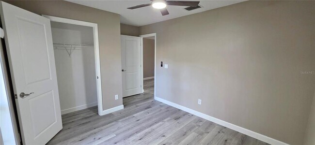 Building Photo - 11143 Bramblebrush St