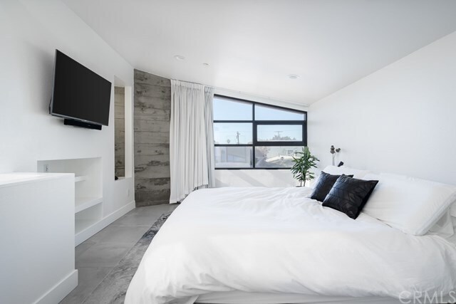 Building Photo - 1418 Innes Pl