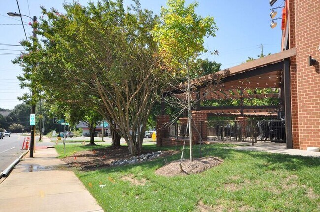 Building Photo - 2708 Dilworth Heights Ln