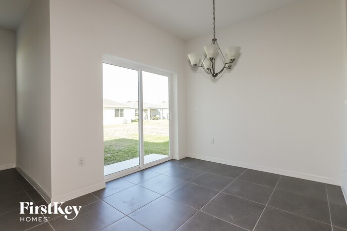 Building Photo - 507 Crown Rose Dr