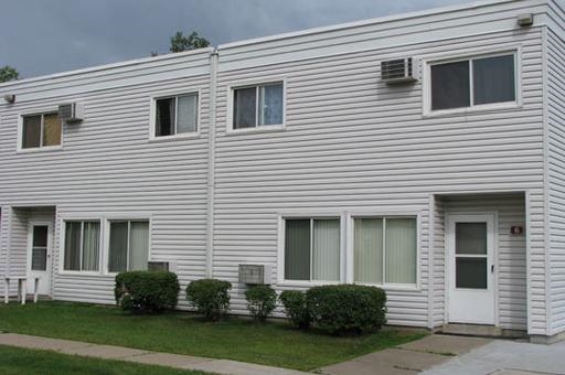 Building Photo - Birch Court Apartments