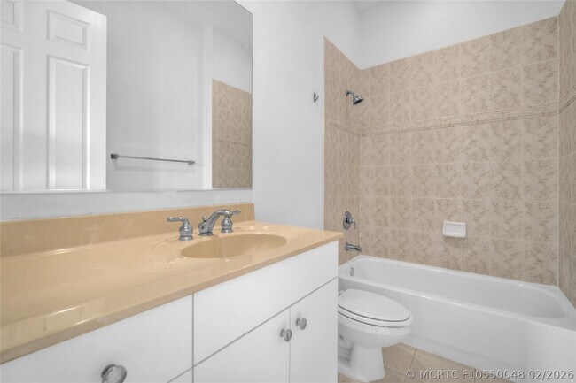 Building Photo - 6809 Lakeside Cir N