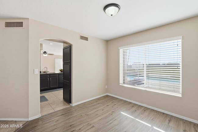 Building Photo - 12848 S 45th St