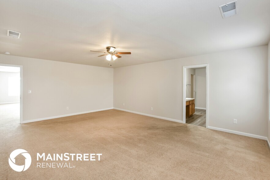 Building Photo - 255 Bermuda Lakes Dr