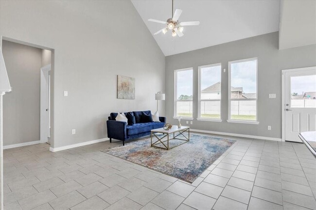 Building Photo - 306 Merlot Dr