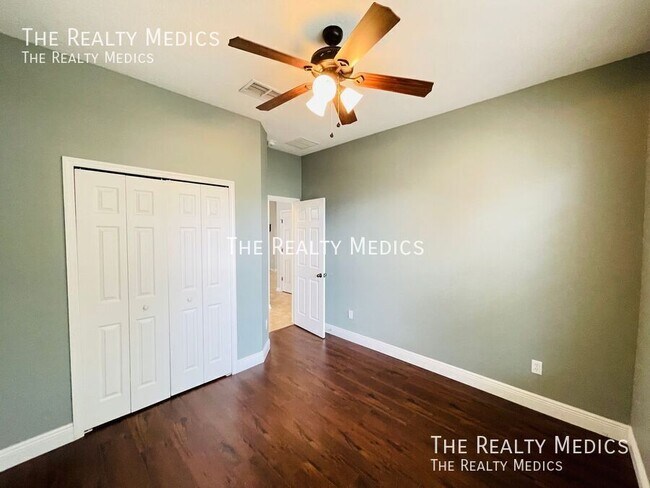 Building Photo - 2901 Wild Tamarind Blvd