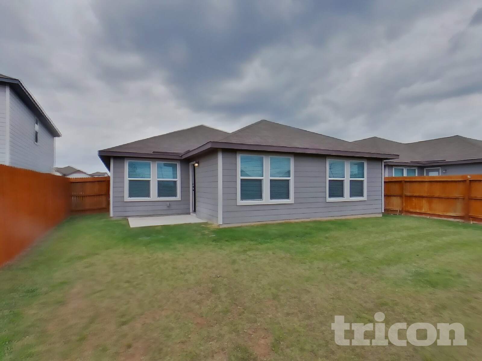 Building Photo - 13538 Paxton Blvd