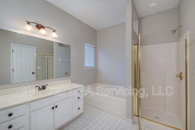Building Photo - 155 Greenland Dr