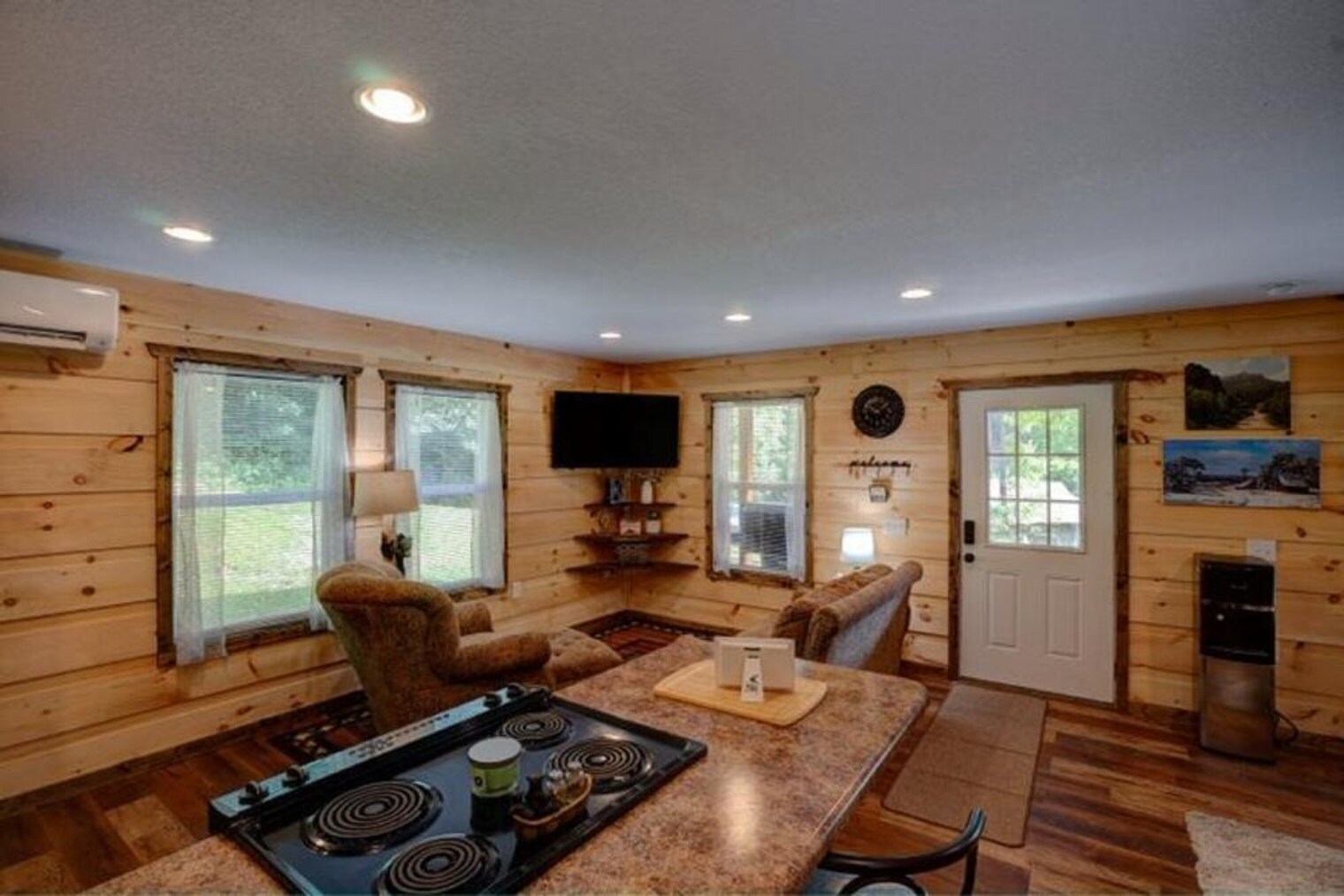 Building Photo - 642 Gladdens Creek Rd