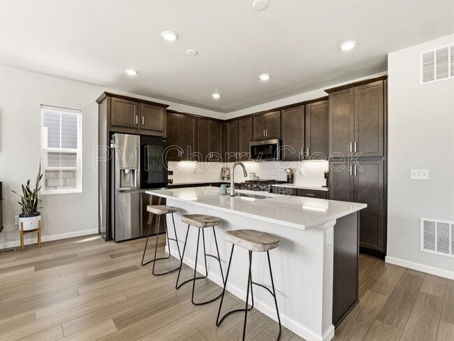 Building Photo - 3424 N Grand Baker Ct