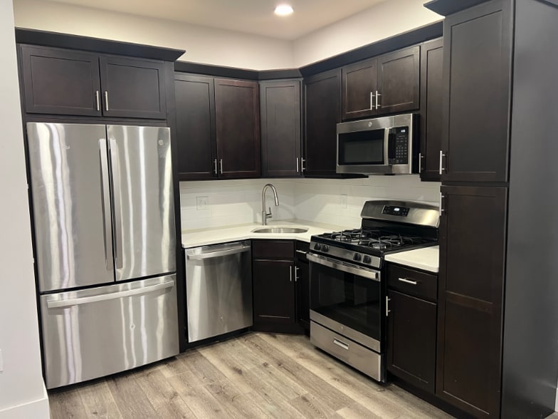 Primary Photo - 369 Haverhill St