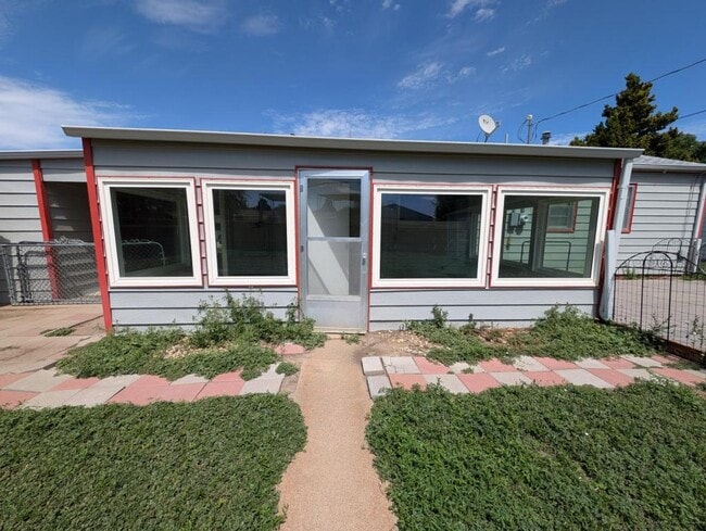 Building Photo - 217 Colorado Pl