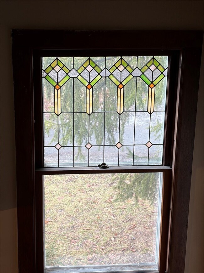 Building Photo - 1538 Slaterville Rd