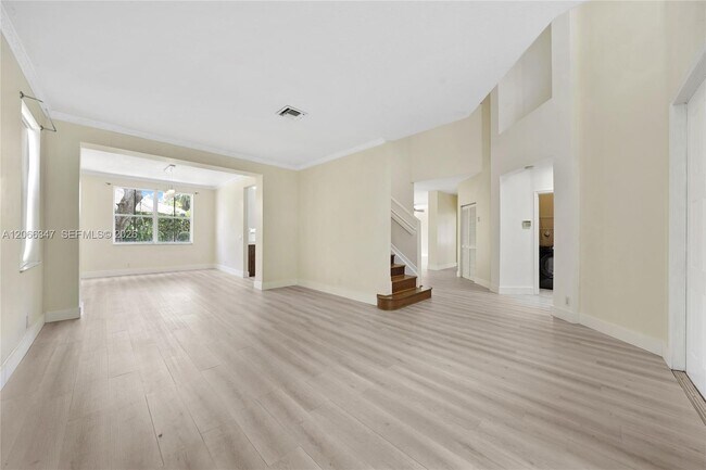 Building Photo - 4312 Laurel Ridge Cir