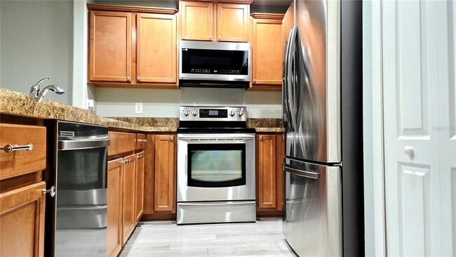 Building Photo - 405 Carina Cir