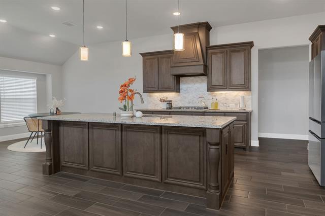 Building Photo - 3141 Golden Sunset Ct
