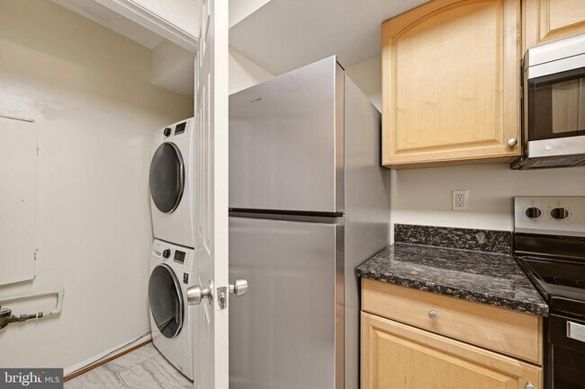 Building Photo - 2505 McVeary Ct