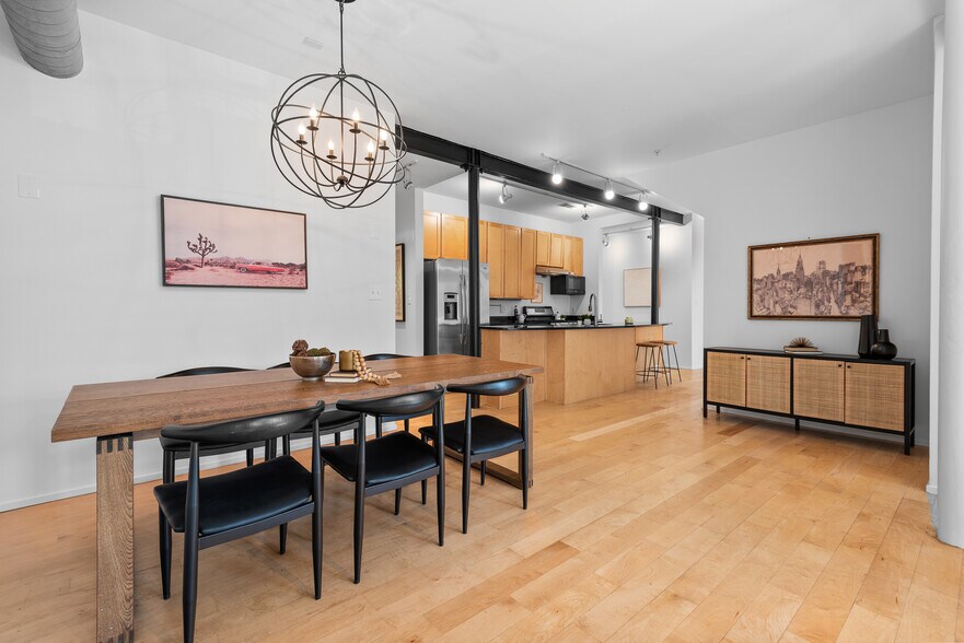 Building Photo - 2307 15th St NW