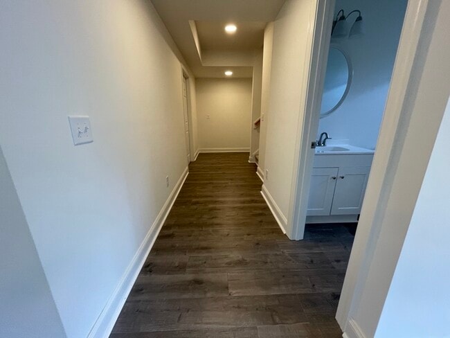 Building Photo - 102 LittleBranch Trail