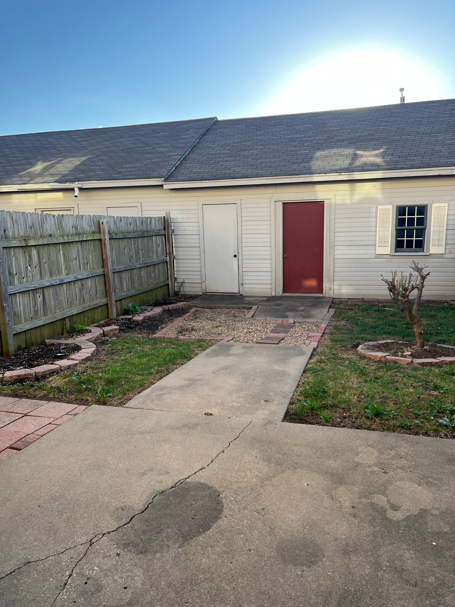 Building Photo - 8520 N 125th E Ave