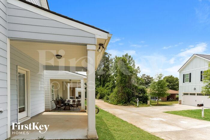 Building Photo - 211 Preserve Dr