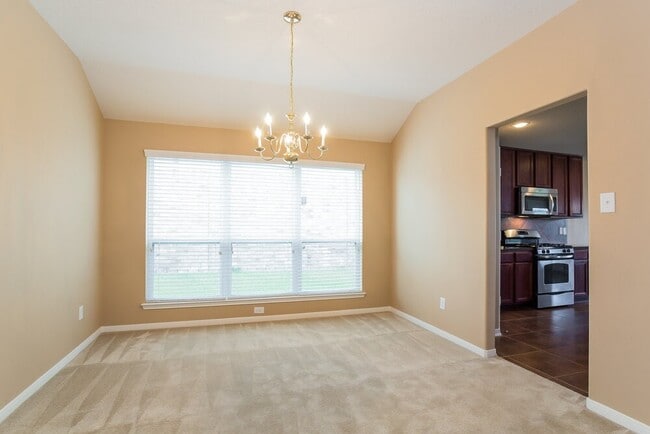 Building Photo - 17302 Cricket Mill Dr