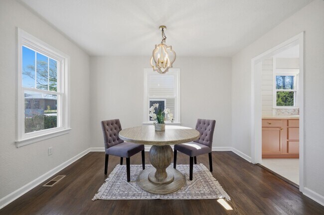 Building Photo - Call Sabrina Thomas at 757-767-0767 for more information
