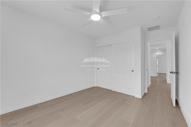 Building Photo - 4066 Painted Lady Ave
