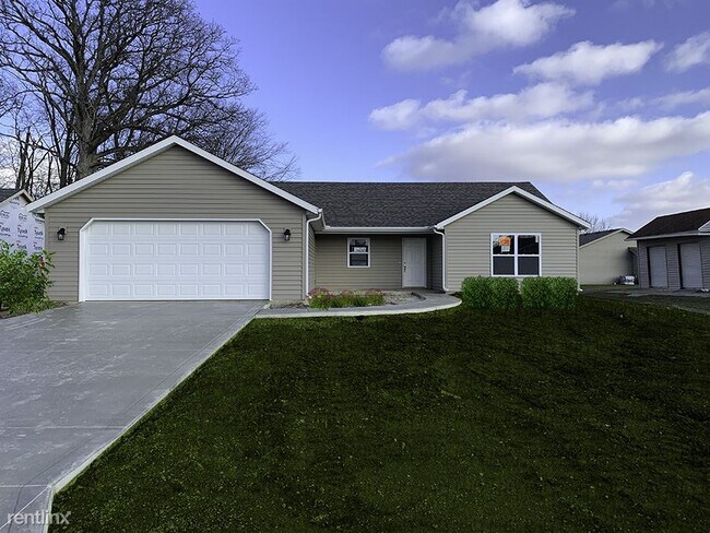 Building Photo - 4 br, 2 bath House - Ravenwood