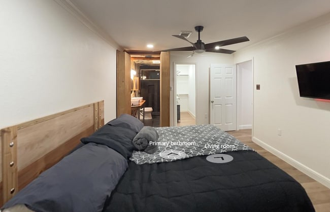 Building Photo - 8231 St Lo Rd