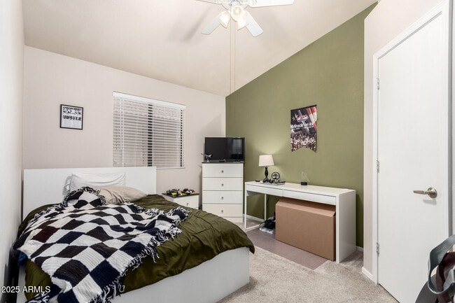 Building Photo - 4534 E Tanglewood Dr