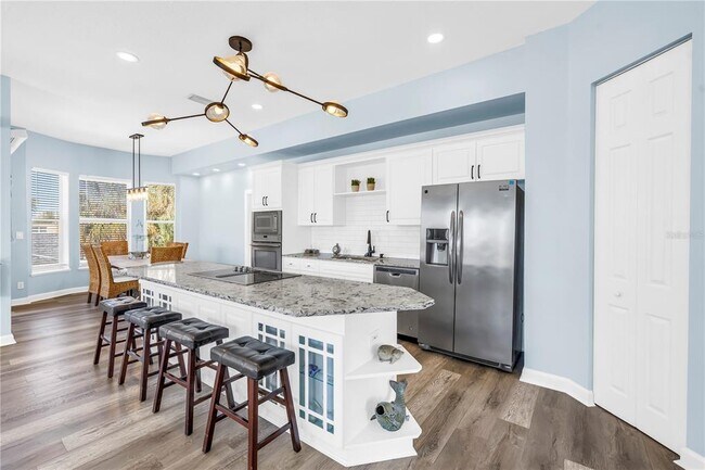 Building Photo - 8702 Blind Pass Rd