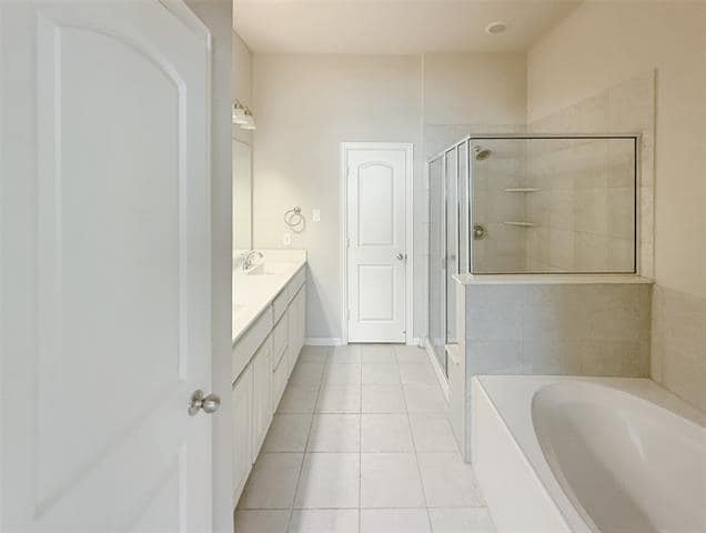 Building Photo - 2563 Adam Ln