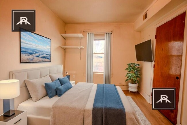 Building Photo - 2 bedroom in Boston MA 02127