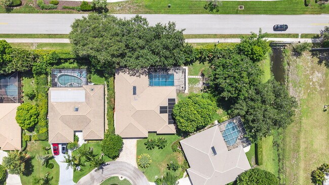 Building Photo - 2244 Quail S Rdg