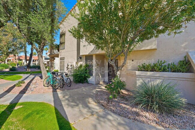 Building Photo - 9707 E Mountain View Rd