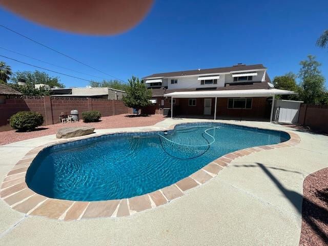 Building Photo - 1461 E 3rd St