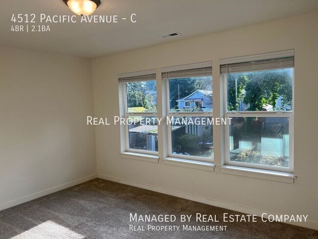 Building Photo - 4512 Pacific Ave