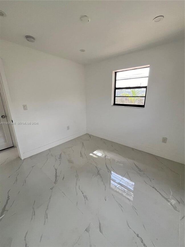 Building Photo - 6370 Atlanta St