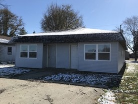 Building Photo - 1722 E North St