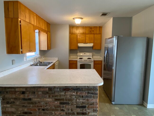 Building Photo - 31 North St