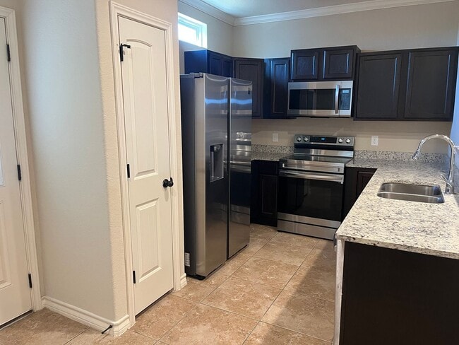 Building Photo - 13903 Annas Way #102, San Antonio, TX. 78233