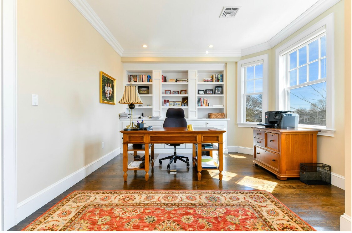 Office upper level - 846 E Broadway