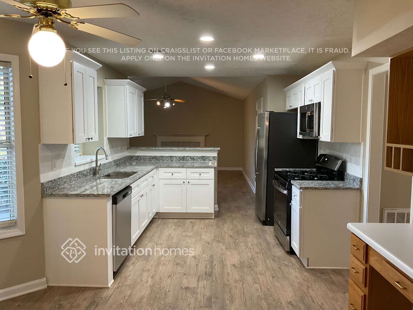 Building Photo - 6021 Woodcreek Dr