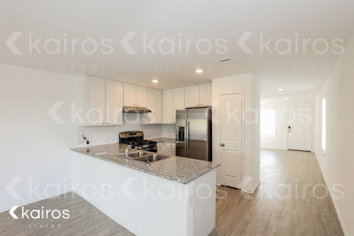 Building Photo - 13827 Weir Pl