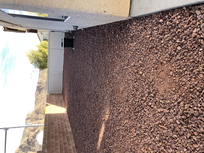 Building Photo - 10432 Concetta Ave
