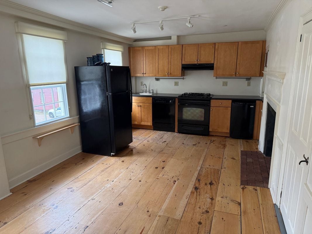 Building Photo - 74 Jefferson