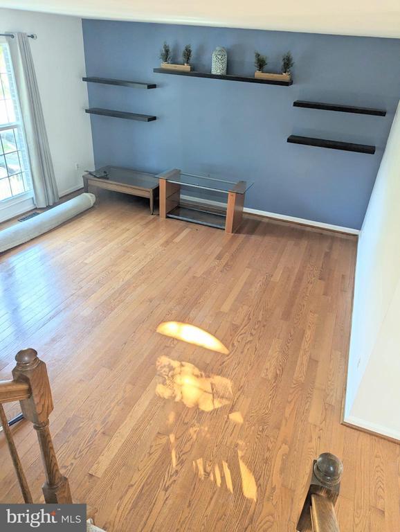 Building Photo - 46582 Broadspear Terrace