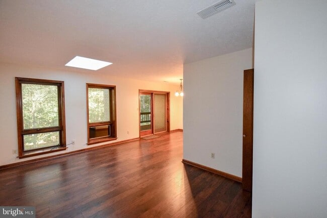 Primary Photo - 23247 White Birch Ct